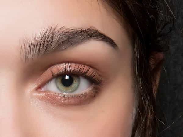 تصویر 1 از خرید وازلین برای ابرو و مژه + قیمت فروش استثنایی